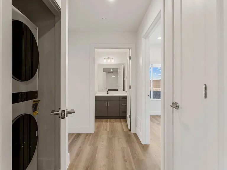 Brand New Modern Apartments at Ascesa — Photo 44