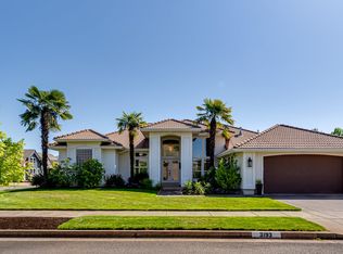 3193 Metolius Dr, Eugene, OR 97408