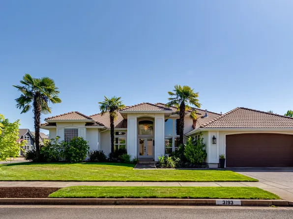 3193 Metolius Dr, Eugene, OR 97408