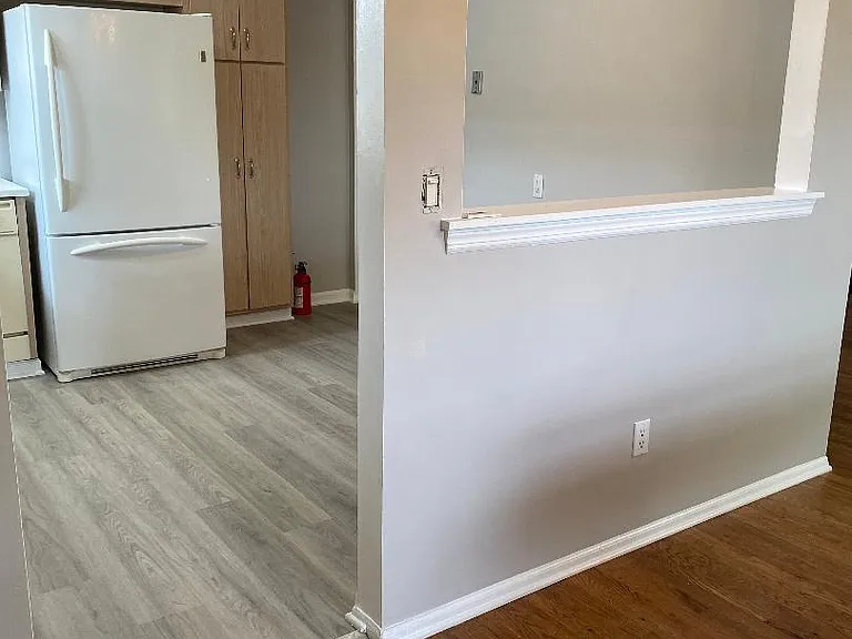 104 Lakewood Ter #2 — Photo 4
