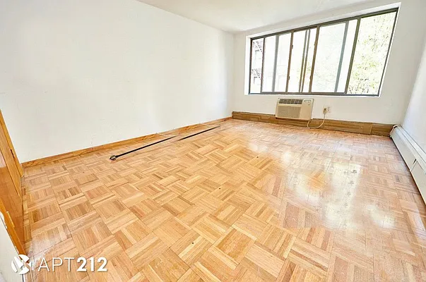 Rented by APT212 INC | media 13