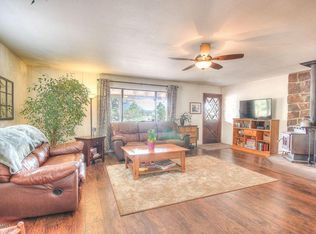 197 N Lakeview Dr, Williams, AZ 86046