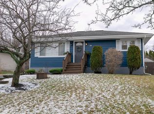 34 Acorn Ave, Rensselaer, NY 12144