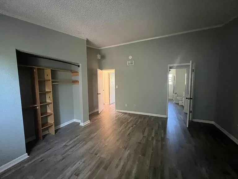 9805 El Camino Real #2 — Photo 15