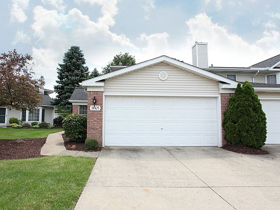 3rd image of 19305 Bradford Ct