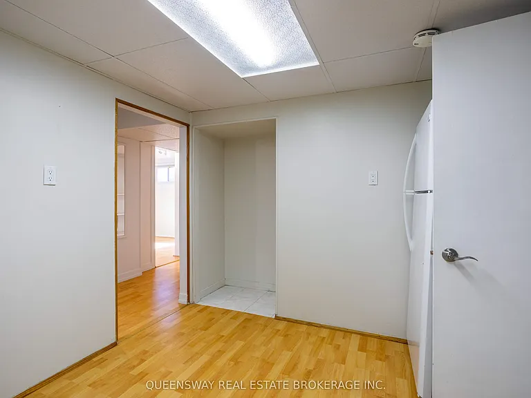1222 Kipling Ave — Photo 8