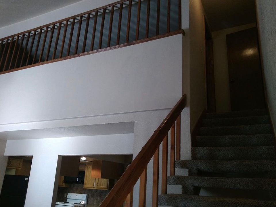 1st image of 14115 Fairhill Ave