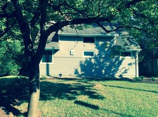 5702 Vandegrift Ave, Rockville, MD 20851