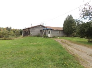 265 Coboro Rd, Stetson, ME 04488
