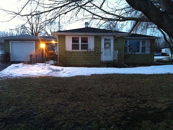 2nd image of 516 W Ash St