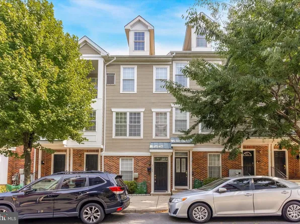 3109 W Thompson St, Philadelphia, PA 19121