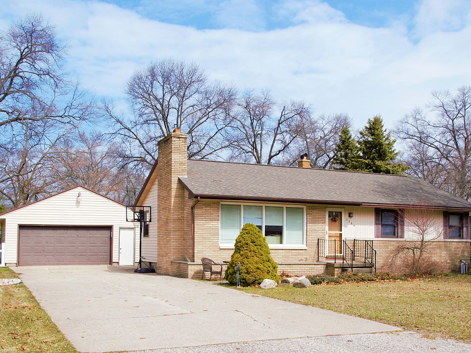 1st image of 2266 Southwood Ave