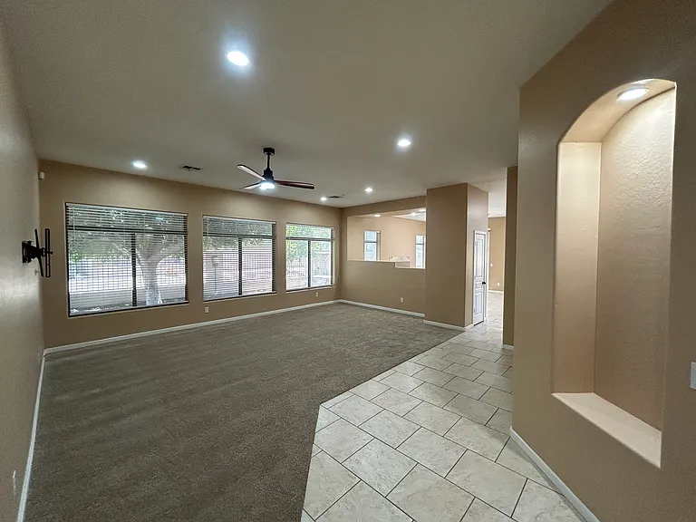 2041 E Fawn Dr — Photo 6