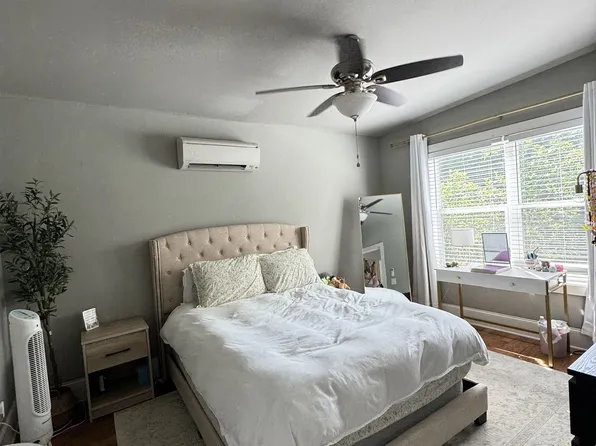 270 5th St, Athens, GA 30601