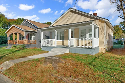 1819 Harwood St Photo 1