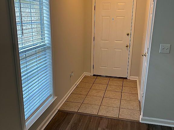 2nd image of 1232 Westfield Ln