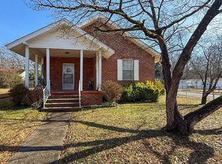 19 Oak St NE, Rome, GA 30161