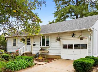 1715 Florence Ave, Pekin, IL 61554