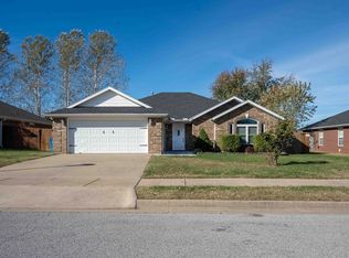 1906 SW Marquette Rd, Bentonville, AR 72713