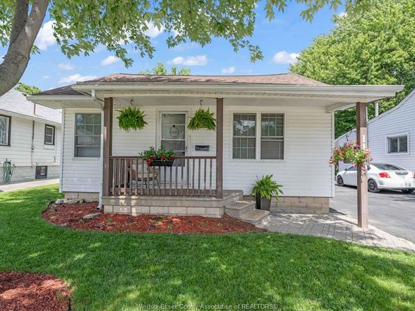 1196 Curry Ave, Windsor, ON N9B 2C9