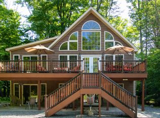 276 Partridge Dr, Pocono Lake, PA