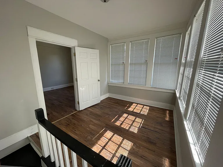 226 Broad St #A — Photo 5