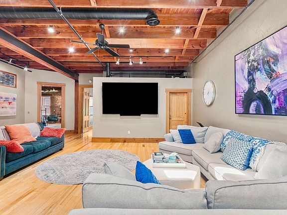 5th image of 509 W Olive Street #201