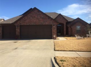 2304 Wayne Cutt Ave, Yukon, OK 73099