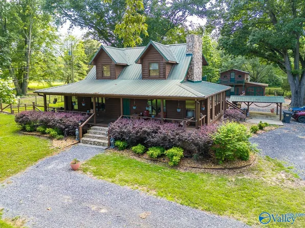 98 Hill Private Dr, Danville, AL 35619