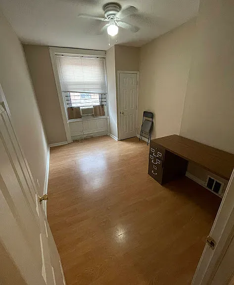 1855 Apt 1 - Bedroom 2