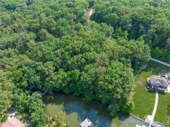 Graceland Pt, Climax Springs, MO 65324