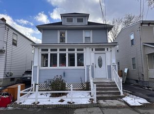 419 3rd St, Newburgh, NY 12550
