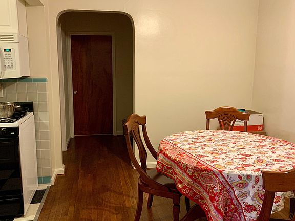 5th image of 1271 Morten St APT 4