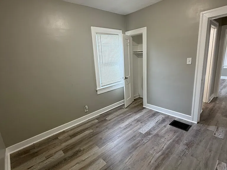 1106 Euclid Ave #1 — Photo 10