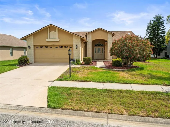 18514 Hidden Pines Way, Hudson, FL 34667