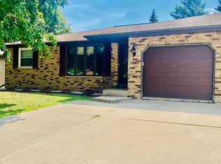 2762 Finger Rd #2762, Green Bay, WI 54302