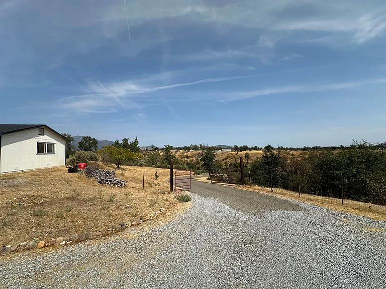 14124 Marsha Way — Photo 25