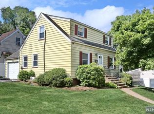225 Grant Ave, Dumont, NJ 07628