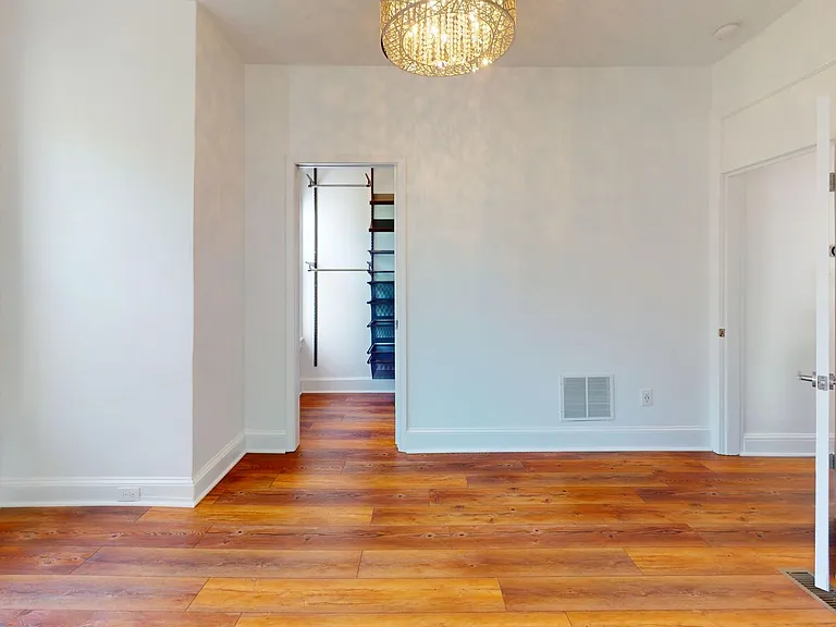 201 Morgan St NW — Photo 11
