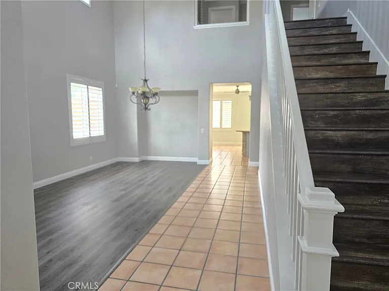 31361 Congressional Dr — Photo 27