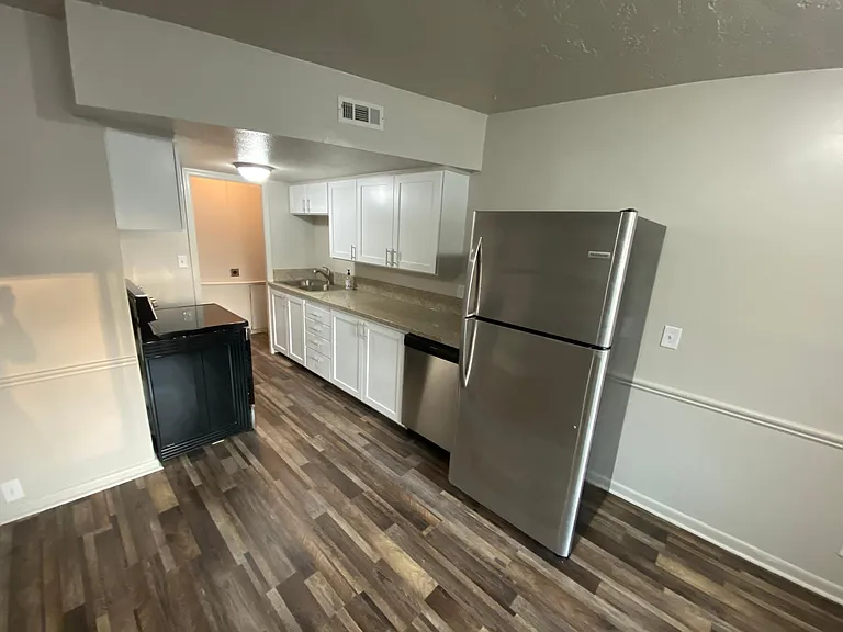 8833 S 360 E — Photo 5