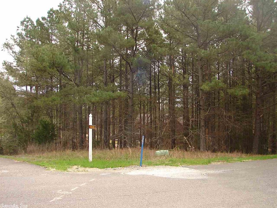 2nd image of 33 Pizarro Dr