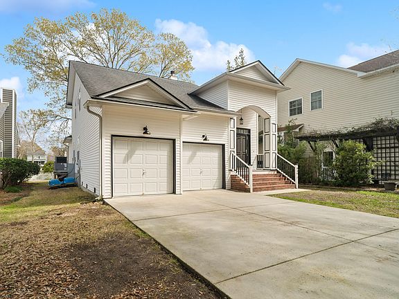 5th image of 848 Harbor Place Dr