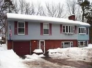 143 Westwood Dr, Manchester, NH 03103