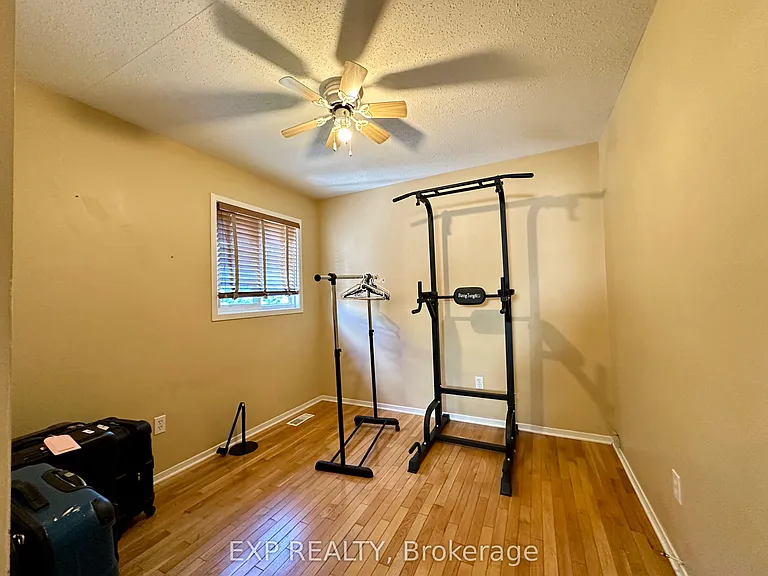 35 Barra Ave — Photo 20