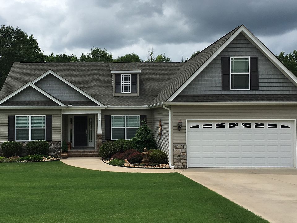 2nd image of 9 Chasie Ln