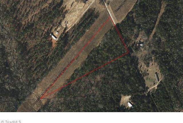 2nd image of 3232 Jack Jowers Rd