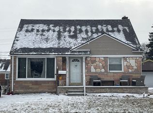 13321 Rosedale St, Southgate, MI 48195