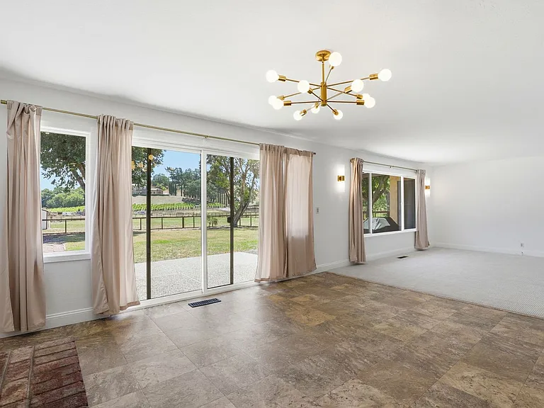10200 Parrish View Dr — Photo 10