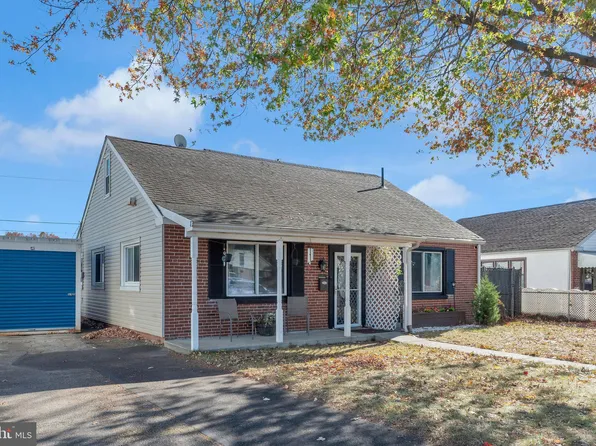 9215 Exeter Rd, Philadelphia, PA 19114
